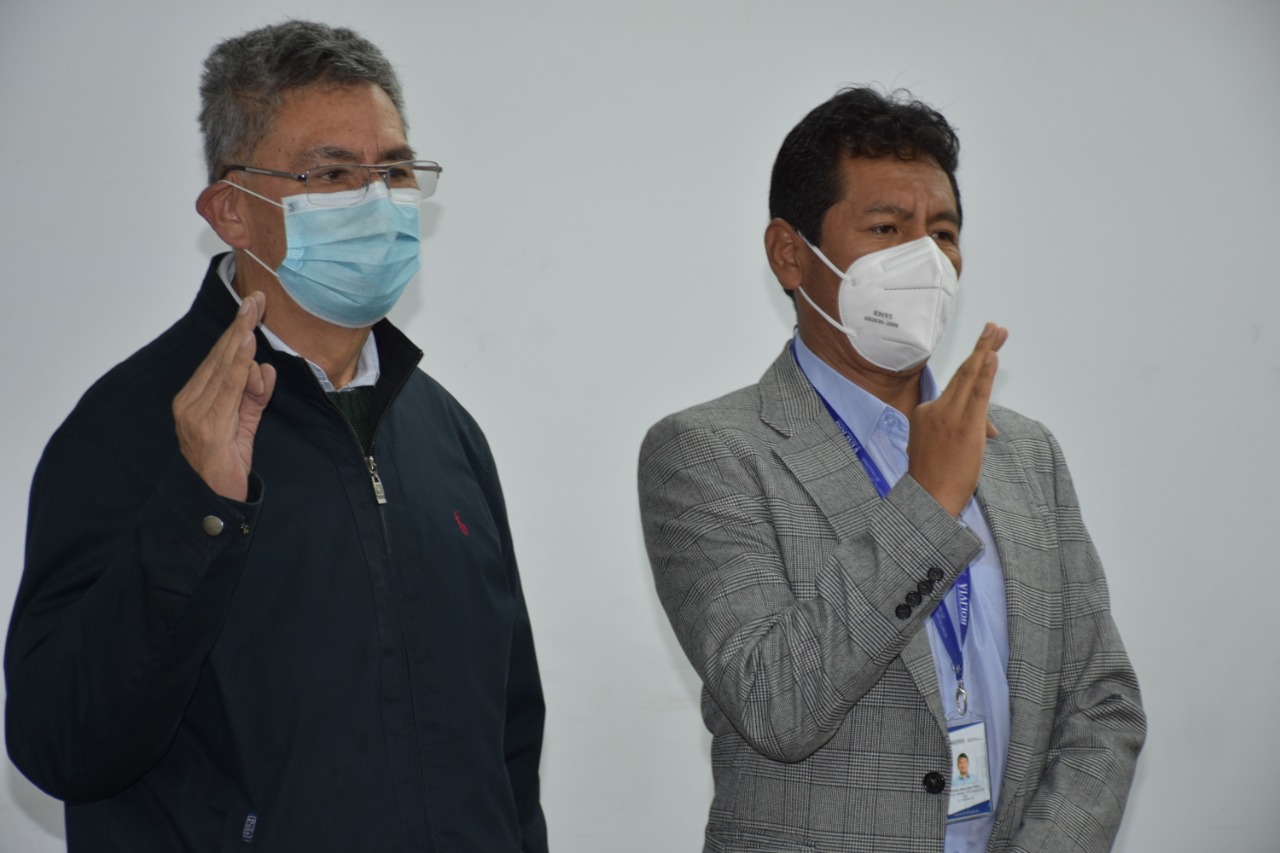 Posesionan al directorio de la siderúrgica del Mutún