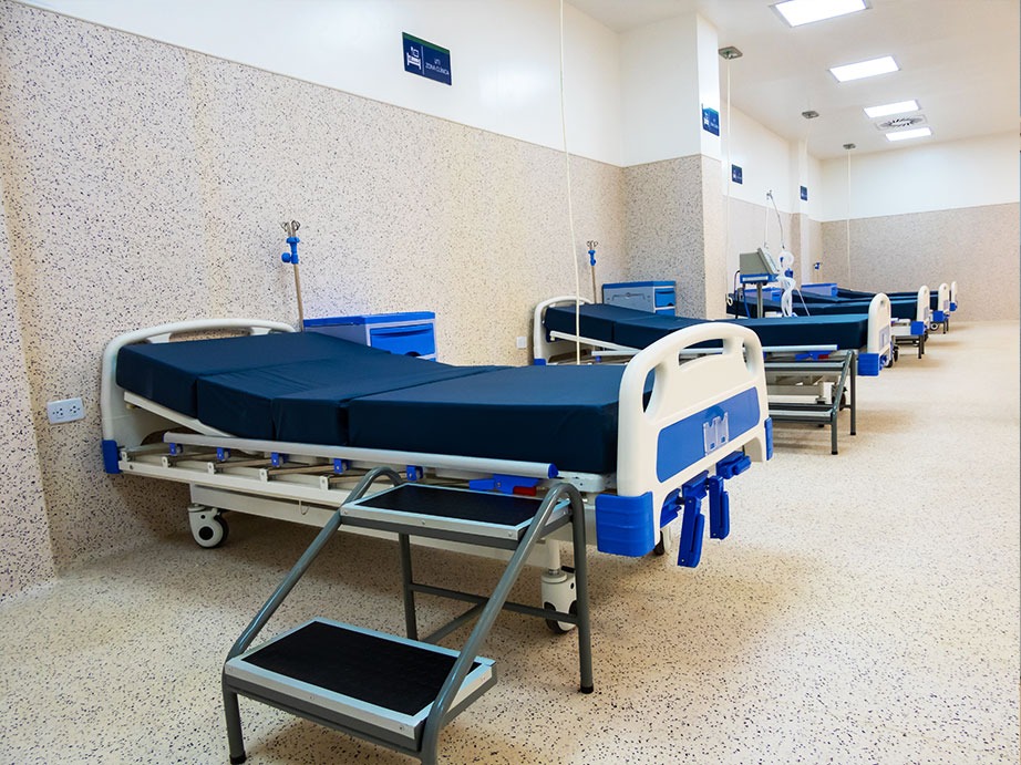 Entregan planta generadora de oxígeno para Cobija y equipamiento para el hospital Messuti con una inversión de más de Bs 2,4 millones