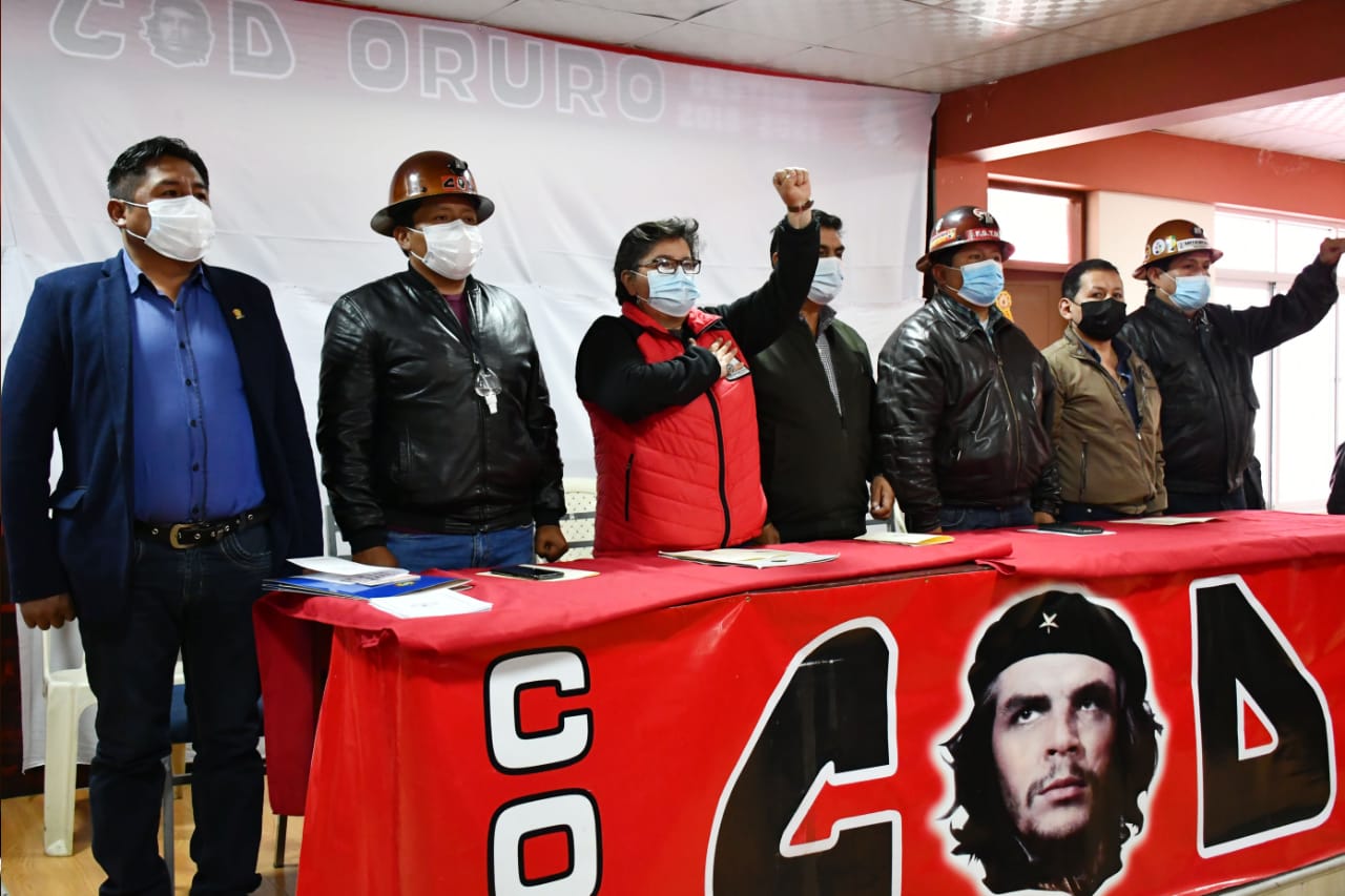 Ministra de Trabajo participa del 68 aniversario de la COD de Oruro y ratifica respeto a derechos laborales