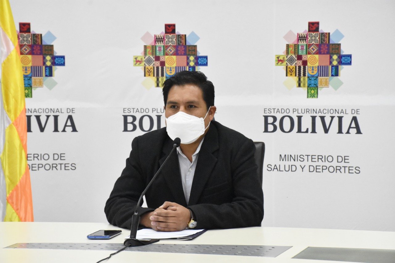 Gobierno destaca adhesión de EEUU y UE a liberar patentes de vacunas contra el COVID-19