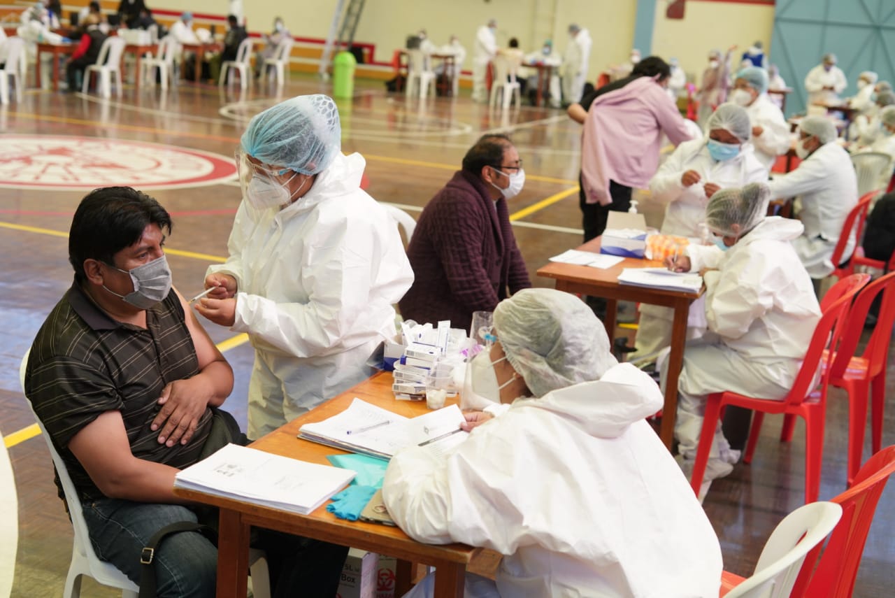 Federación de Choferes 1 de Mayo exigirá carnet de vacunación a sus afiliados