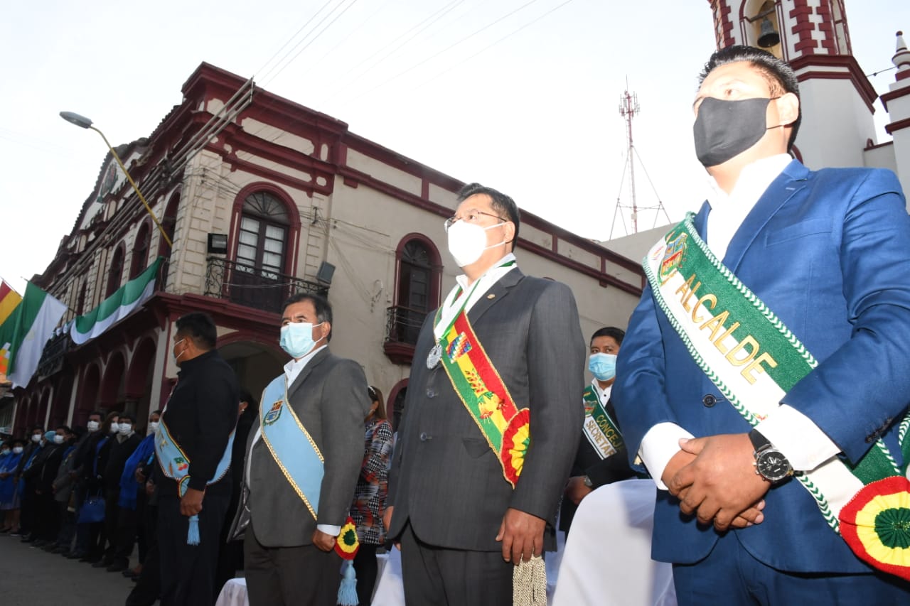 Presidente participa de actos protocolares del 260 aniversario de Sacaba