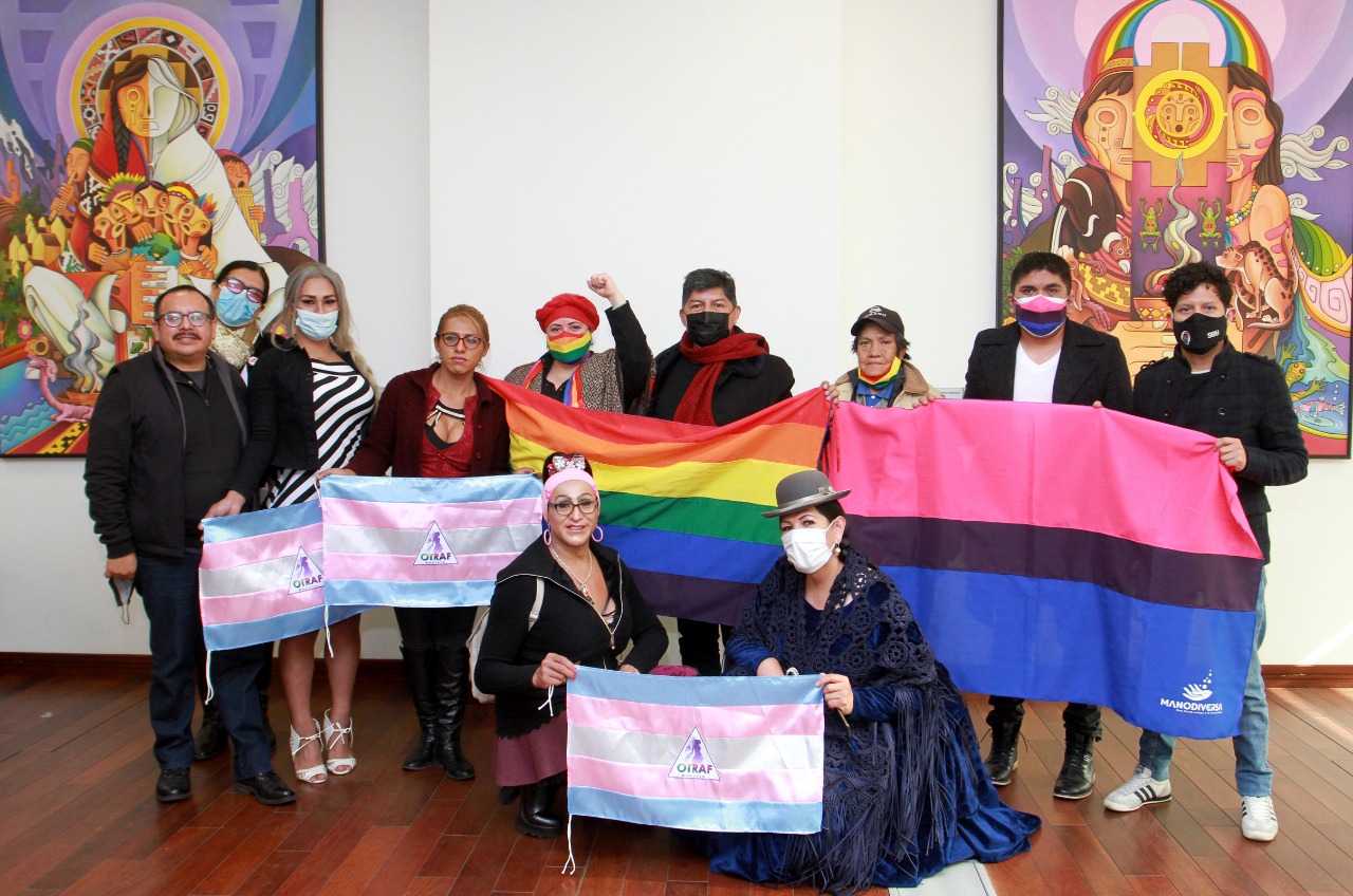 Gobierno busca garantizar condiciones para una vida digna de la comunidad LGTBI en Bolivia