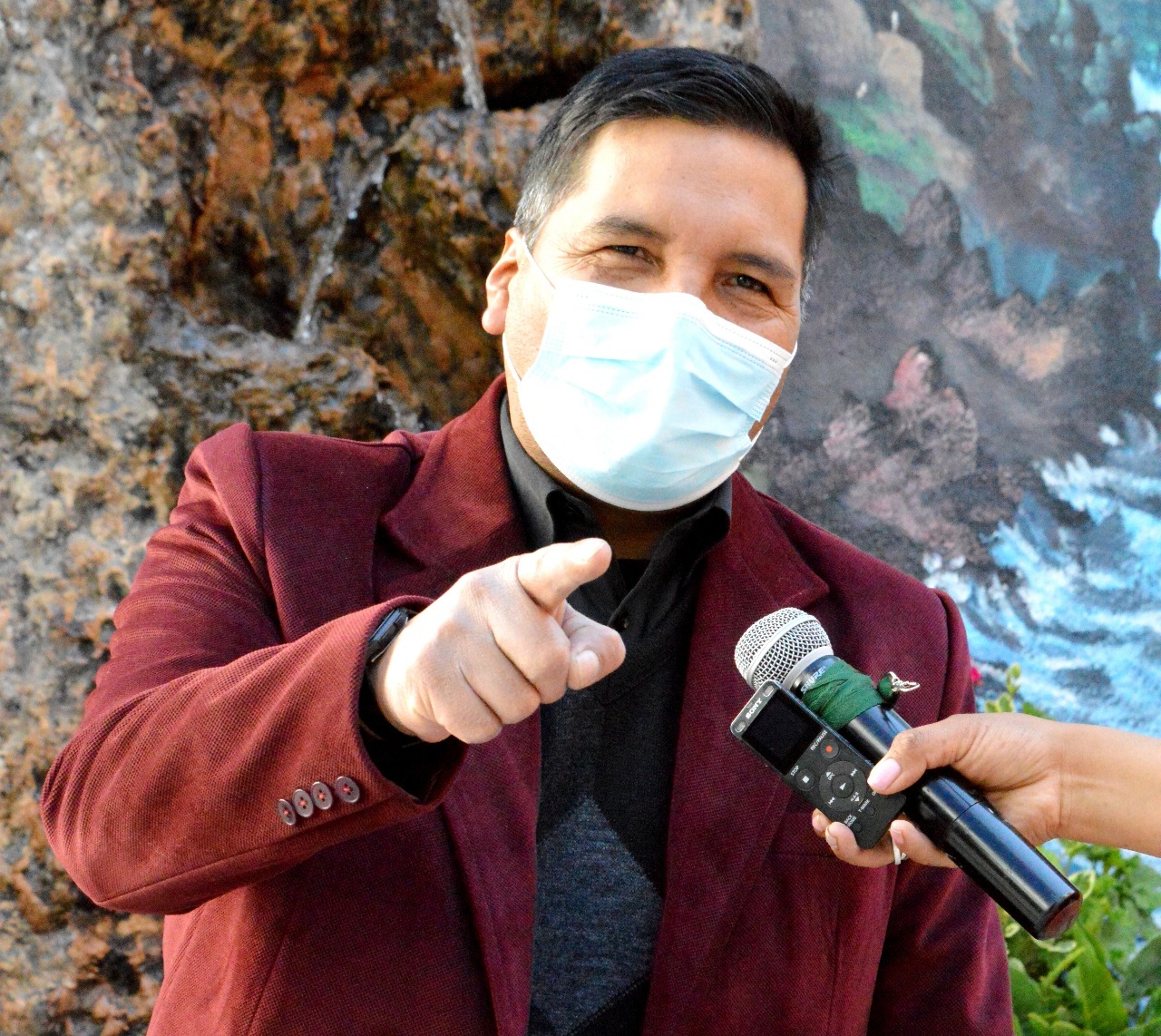 Ministro de Educación convoca a estudiantes, maestros y población en general a vacunarse con las “Dosis de Esperanza”