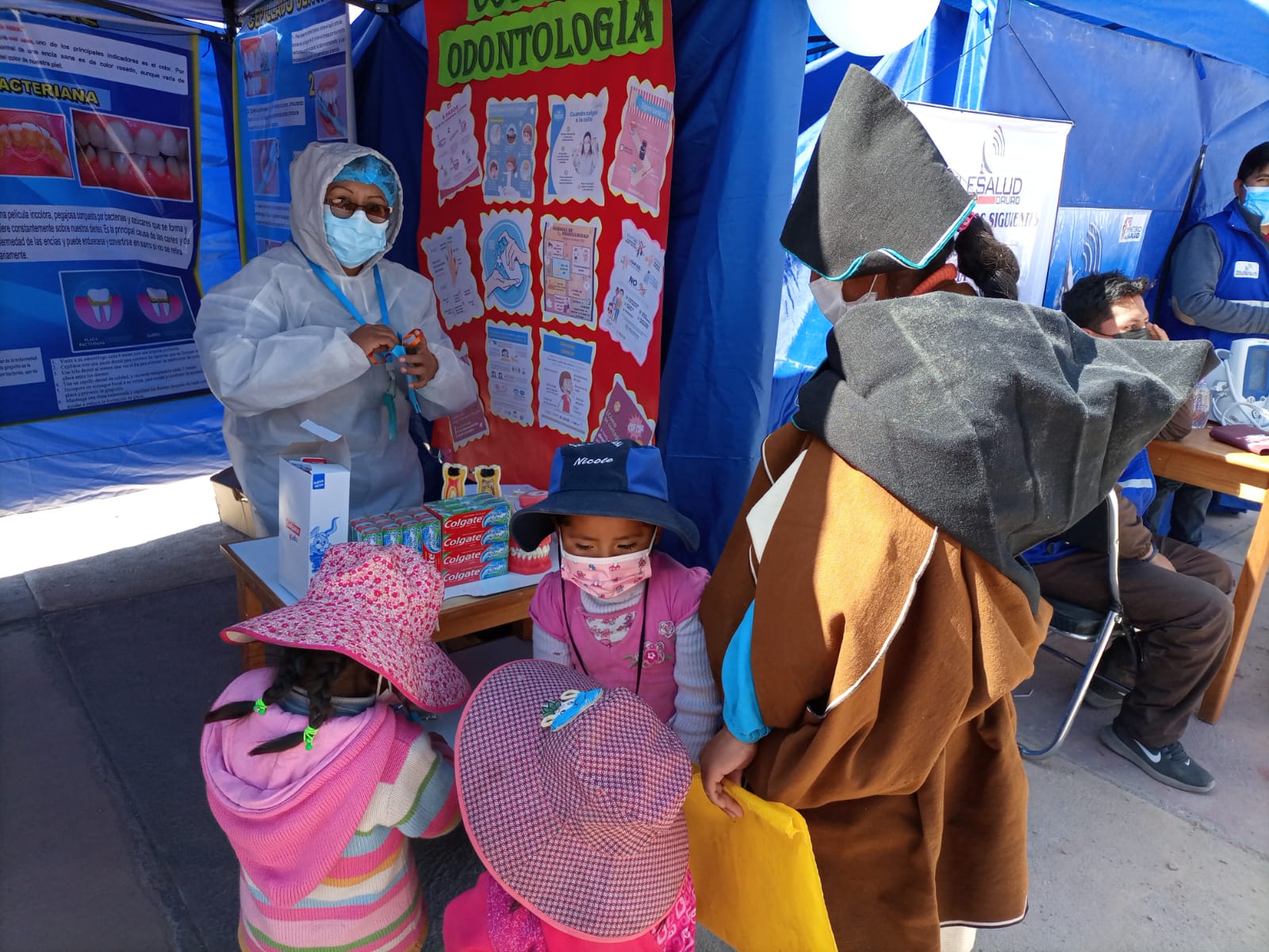 Salud desplaza plan de protección contra el COVID-19 y atención médica integral para el pueblo indígena Uru Chipaya