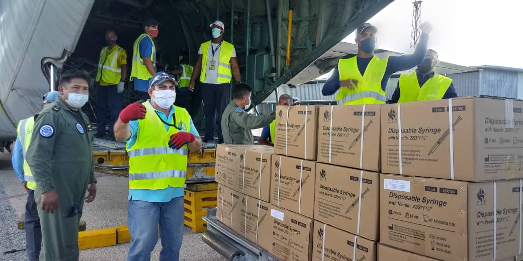 Llegan a Cuba las 20 toneladas de ayuda humanitaria donadas por Bolivia