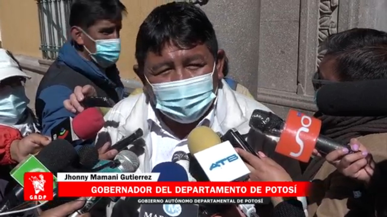 Piden al Viceministerio de Turismo desalojar domos construidos en el Salar de Uyuni