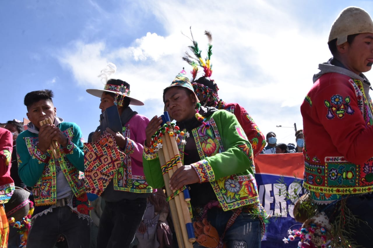 Ganadores del Festival Cultural Autóctono de las cinco provincias del Norte de Potosí irá a Europa