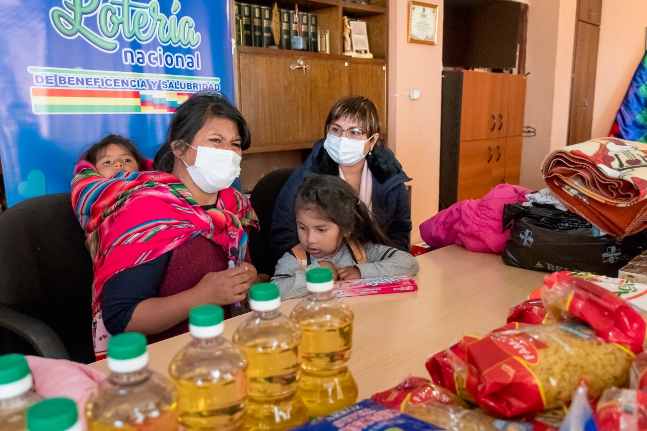 Lotería Nacional impulsa la solidaridad brindando apoyo y asistencia a las personas que más lo necesitan