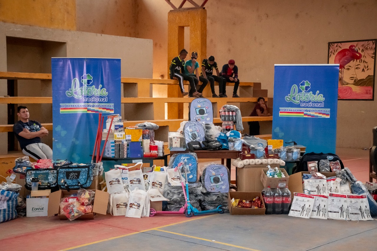 Lotería Nacional promueve la solidaridad como prioridad del Estado a través de la venta de billetes