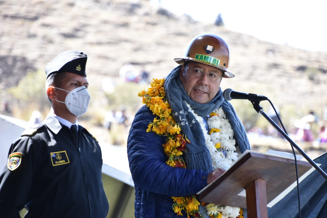 Presidente anuncia industrialización del wólfram y el retorno a la senda del crecimiento económico
