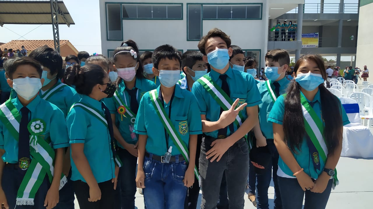 Presidente anuncia que el 77% de los colegios en el país pasan clases presenciales y semipresenciales