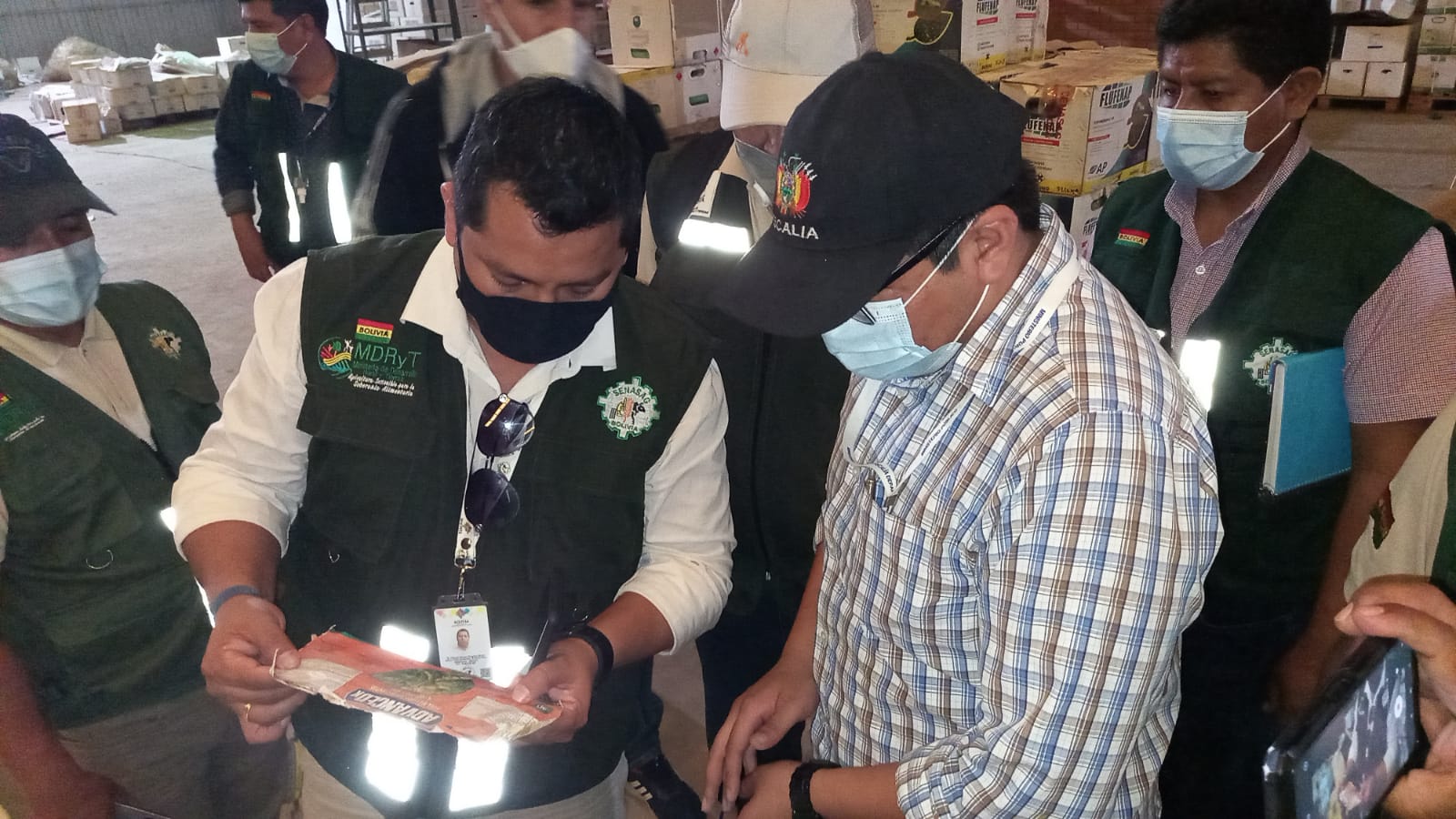 Ministerio Público secuestra agroquímicos adulterados y comisados por el Senasag en Santa Cruz