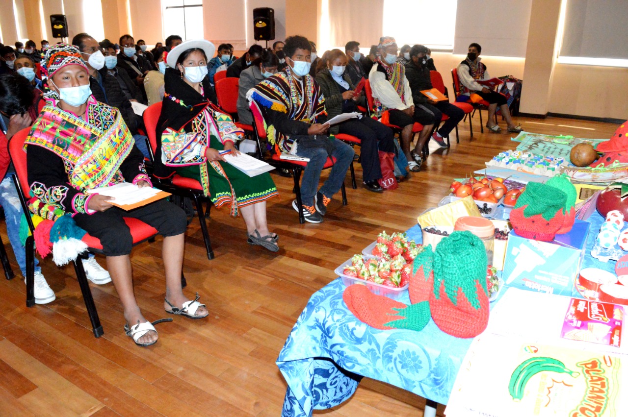 Abi Inauguran Foro Sobre Avances Y Desafíos De La Educación Intracultural Y Plurilingüe En Bolivia 2004