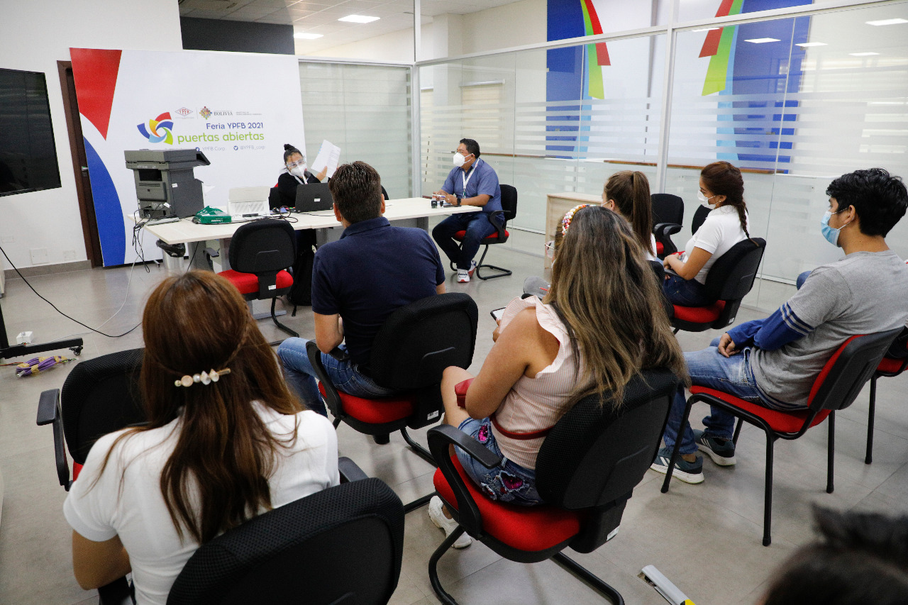 Feria “Puertas Abiertas” de YPFB generó un movimiento económico de $us 78 millones