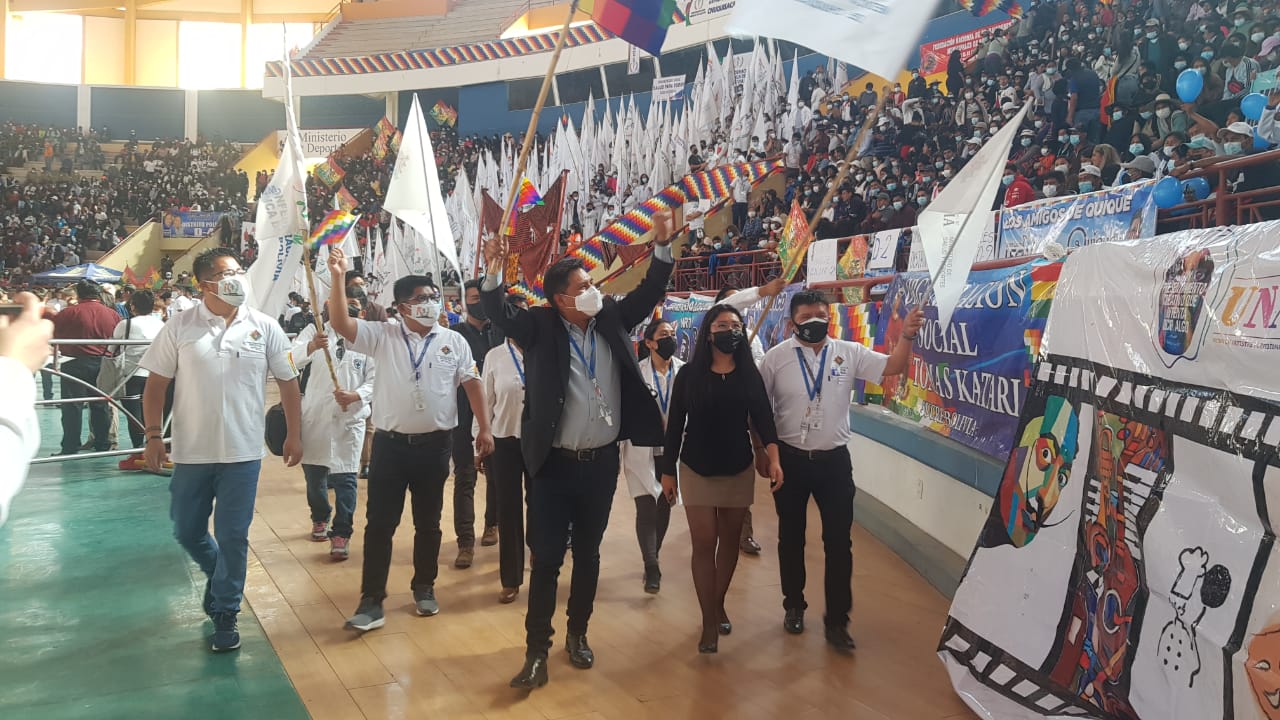 Ministro Auza asegura que cumbre de reactivación económica debe dar pie a controlar la crisis sanitaria que vive el país