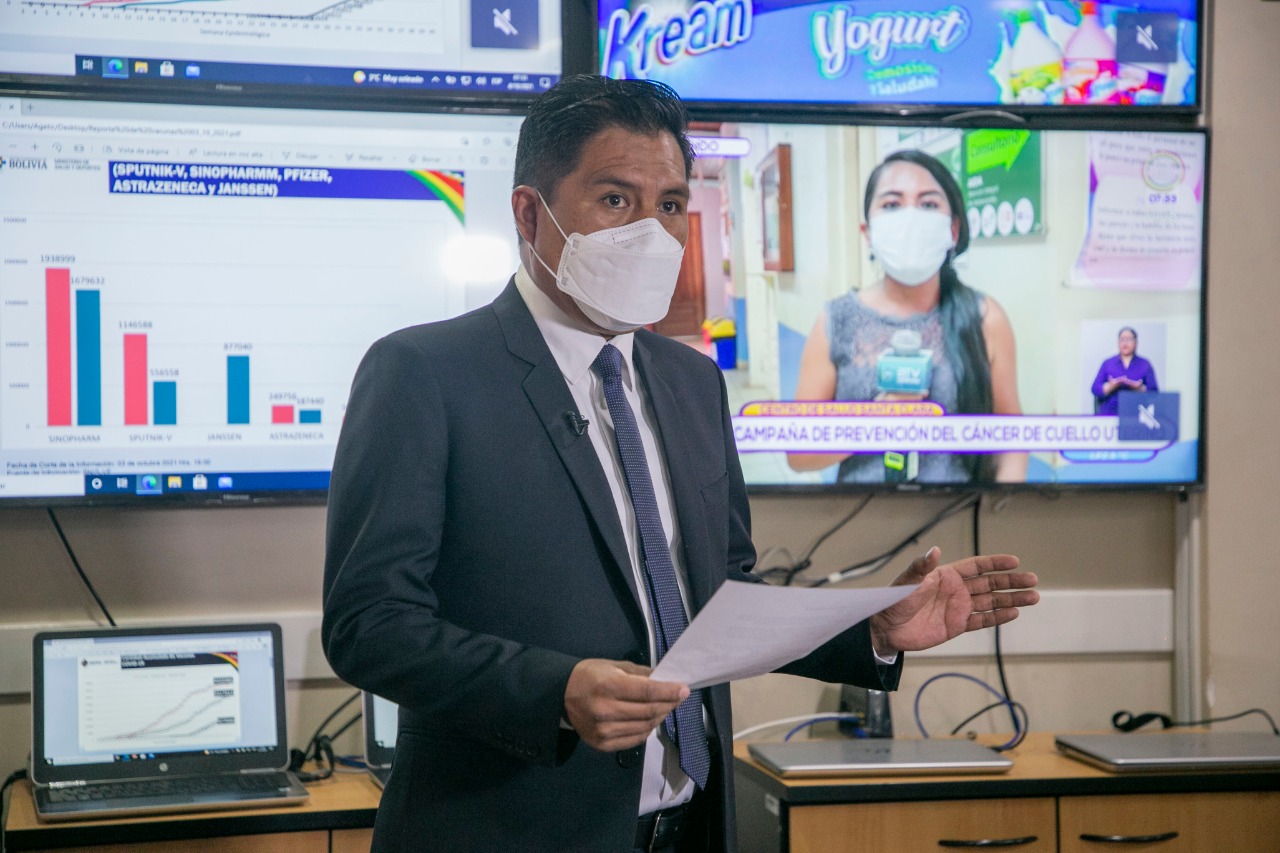 Ministerio de Salud trabaja en logística de distribución de vacunas anticovid para menores de 16 y 17 años