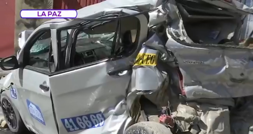 La Paz: Tránsito informa que falla de frenos provocó choque múltiple en Bajo Tacagua