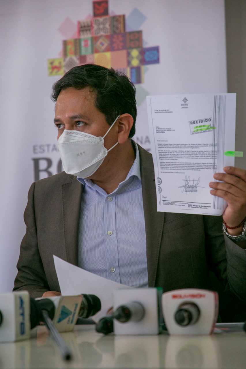 Salud convoca a gobernadores para analizar nuevo plan de contención contra el COVID-19 ante inminente cuarta ola