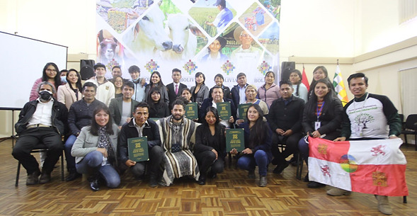 Culmina Cumbre de Jóvenes por el Clima con entrega de Agenda de la Juventud a la Delegación Boliviana para la COP-26