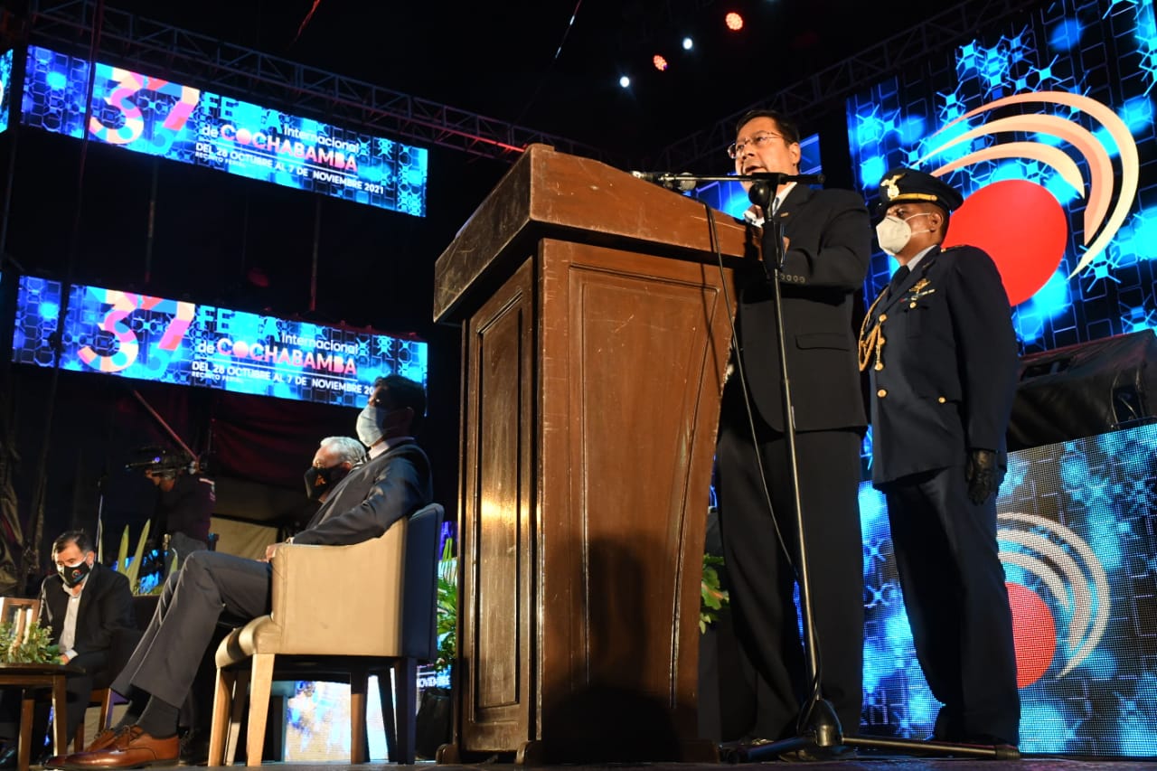 Presidente inaugura la Feicobol en Cochabamba y destaca grandes avances económicos en el país en 2021