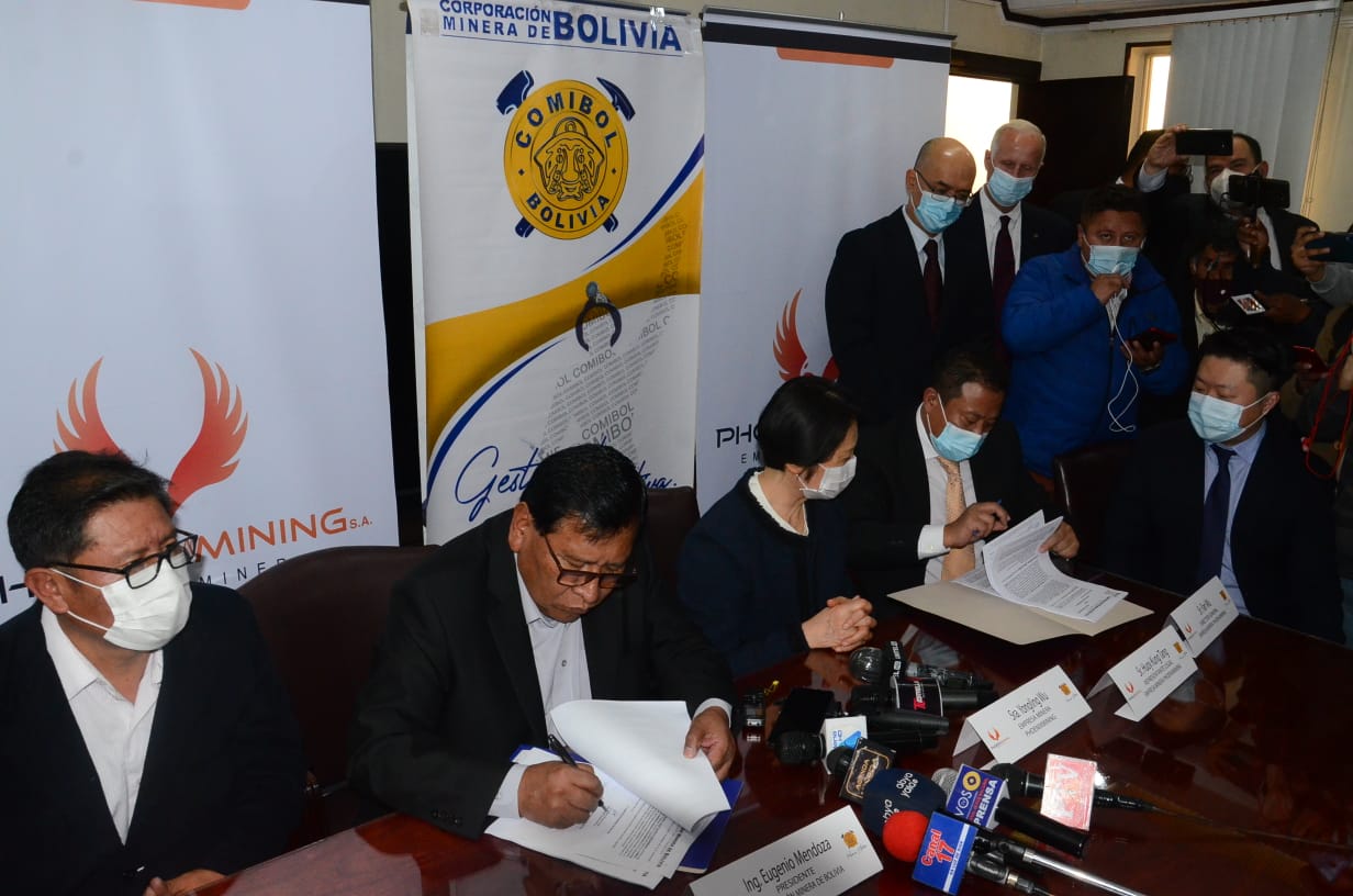 Empresa minera Phoenixminig S.A. se adjudica explotación de oro en Amayapampa