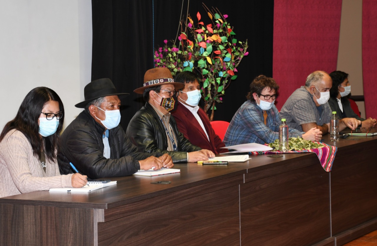 Conversatorio internacional busca revitalizar las lenguas originarias