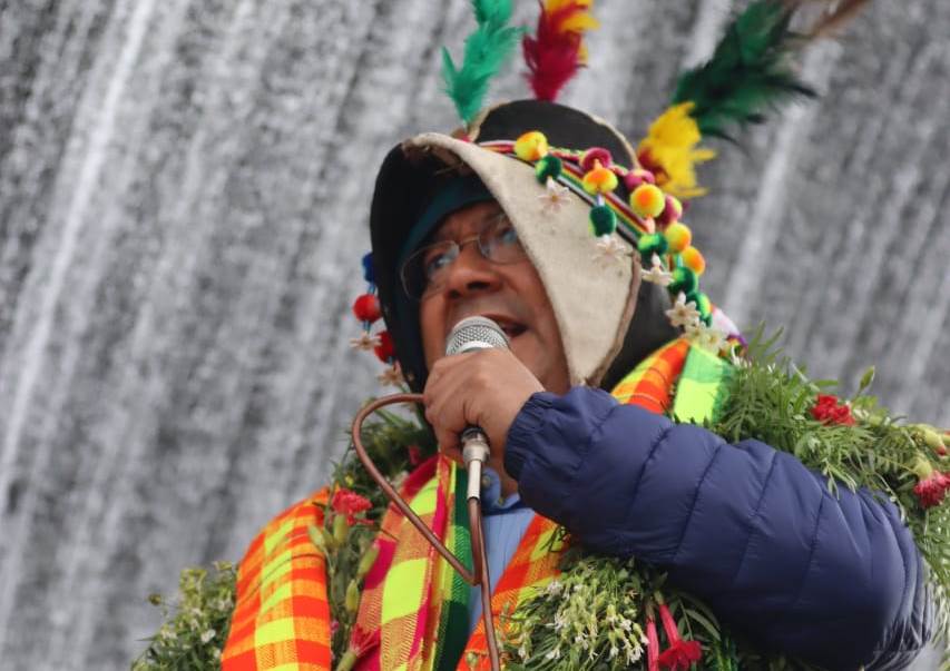 Presidente Arce llama a defender la democracia y recibe respaldo de organizaciones sociales en Potosí