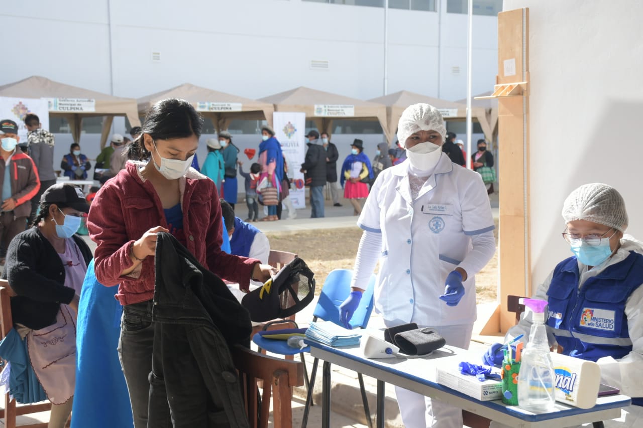 Población de Culpina accede a atención médica preventiva gratuita en más de 20 especialidades