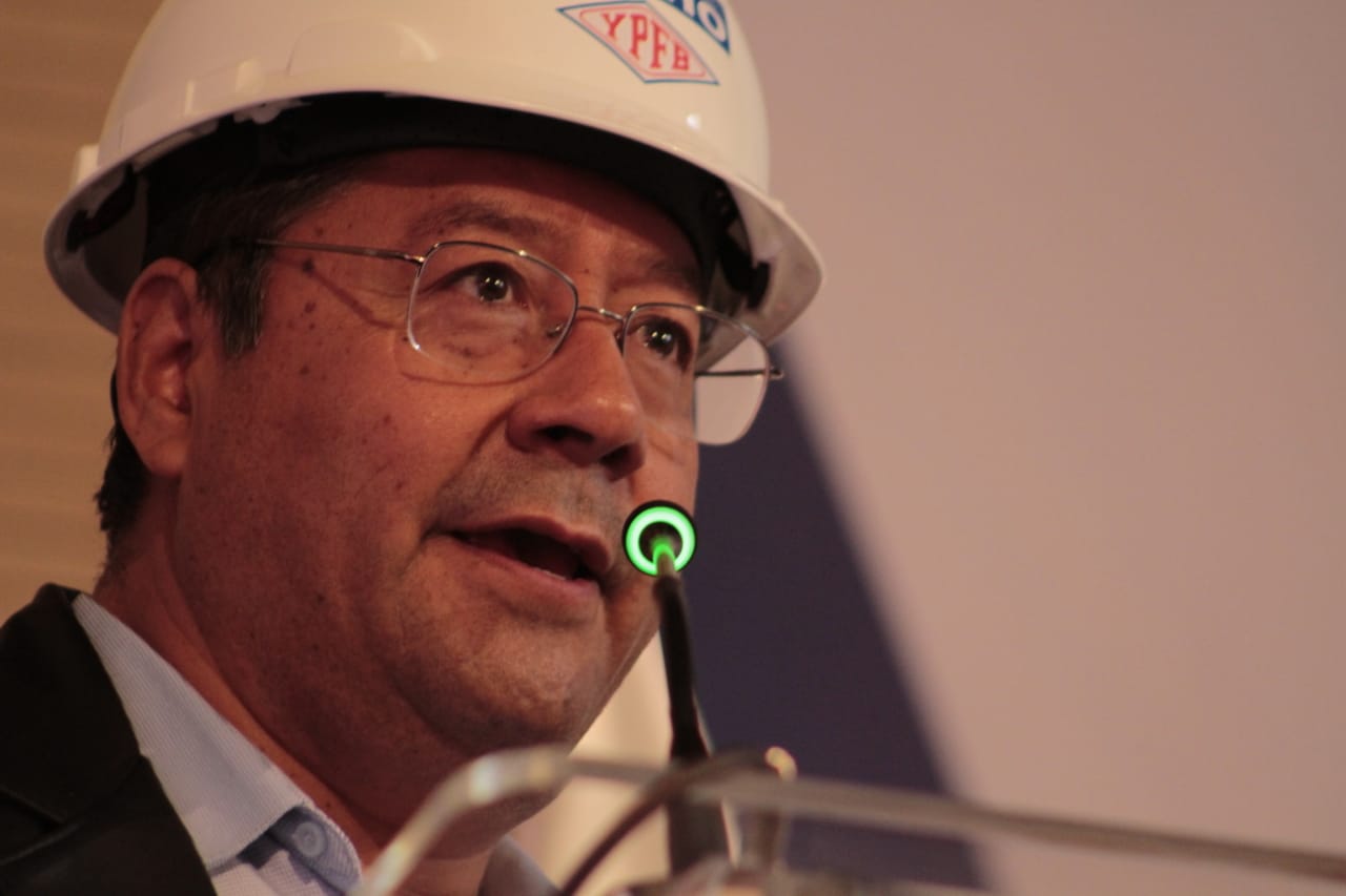 Presidente celebra el 85 aniversario de YPFB y destaca el compromiso de trabajadores petroleros para el desarrollo del país