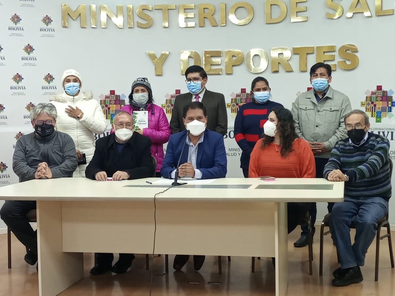 Declaran emergencia sanitaria en Bolivia ante el incremento de casos de COVID-19 (adelanto)