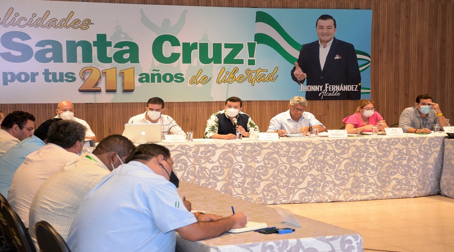 Concejalas pedirán informe al alcalde Fernández por gasto publicitario en Facebook