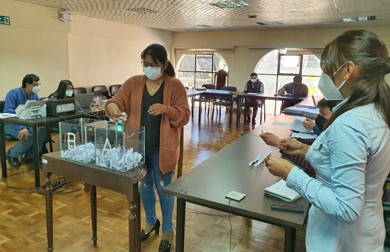 YPFB instalará gas domiciliario para 5.000 beneficiarios en Chuquisaca