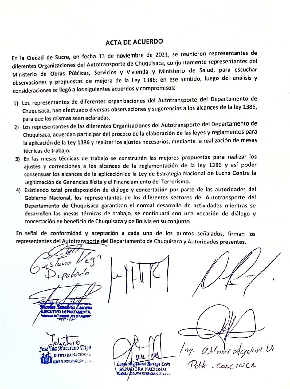 Transportistas de Chuquisaca acuerdan mesas de trabajo sobre la Ley 1386 y garantizan normalidad de actividades