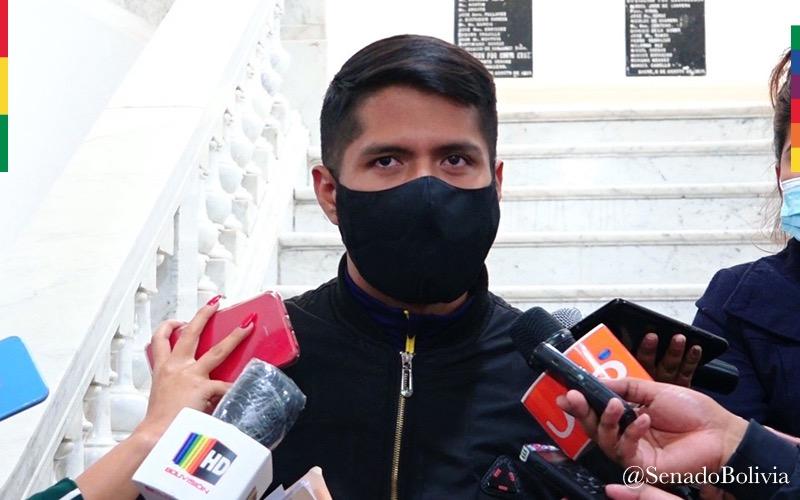 Presidente del Senado asegura que notificación de la Fiscalía a Iván Arias busca transparentar hechos de corrupción