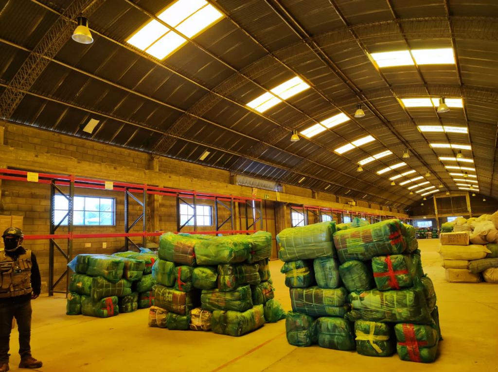 Comisan prendería y vehículos de contrabando por un valor de Bs 3,3 millones en Oruro