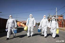 Bolivia aplica rastrillaje activo y vacunación casa por casa para inmunizar contra el COVID-19