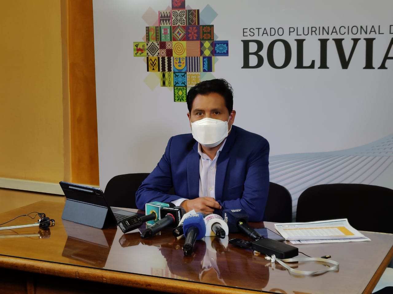 Gobierno convoca al diálogo a sectores que se oponen a decretos de lucha contra el COVID-19