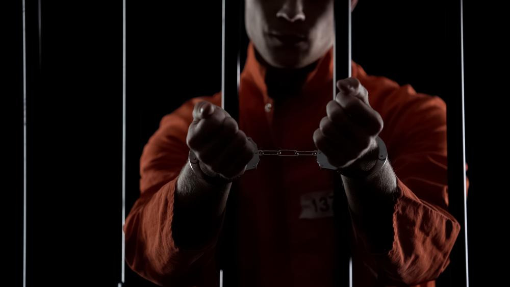 Sentencian a 20 años de prisión a hombre que atacó con un cuchillo a su pareja en Potosí