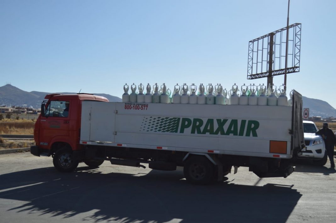 El Gobierno abastece plantas de oxígeno de La Paz, Oruro y Tarija