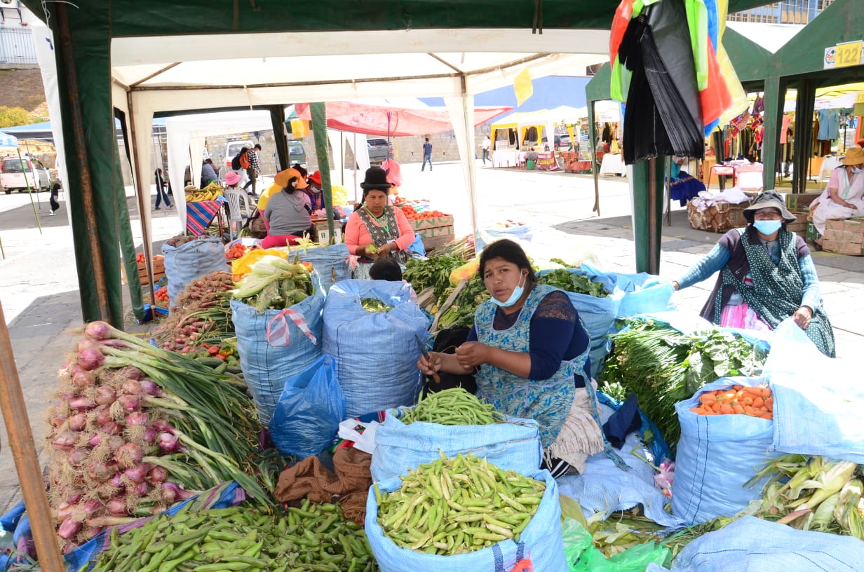 Feria agro productiva y gastronómica promueve la integración y reactivación económica del país