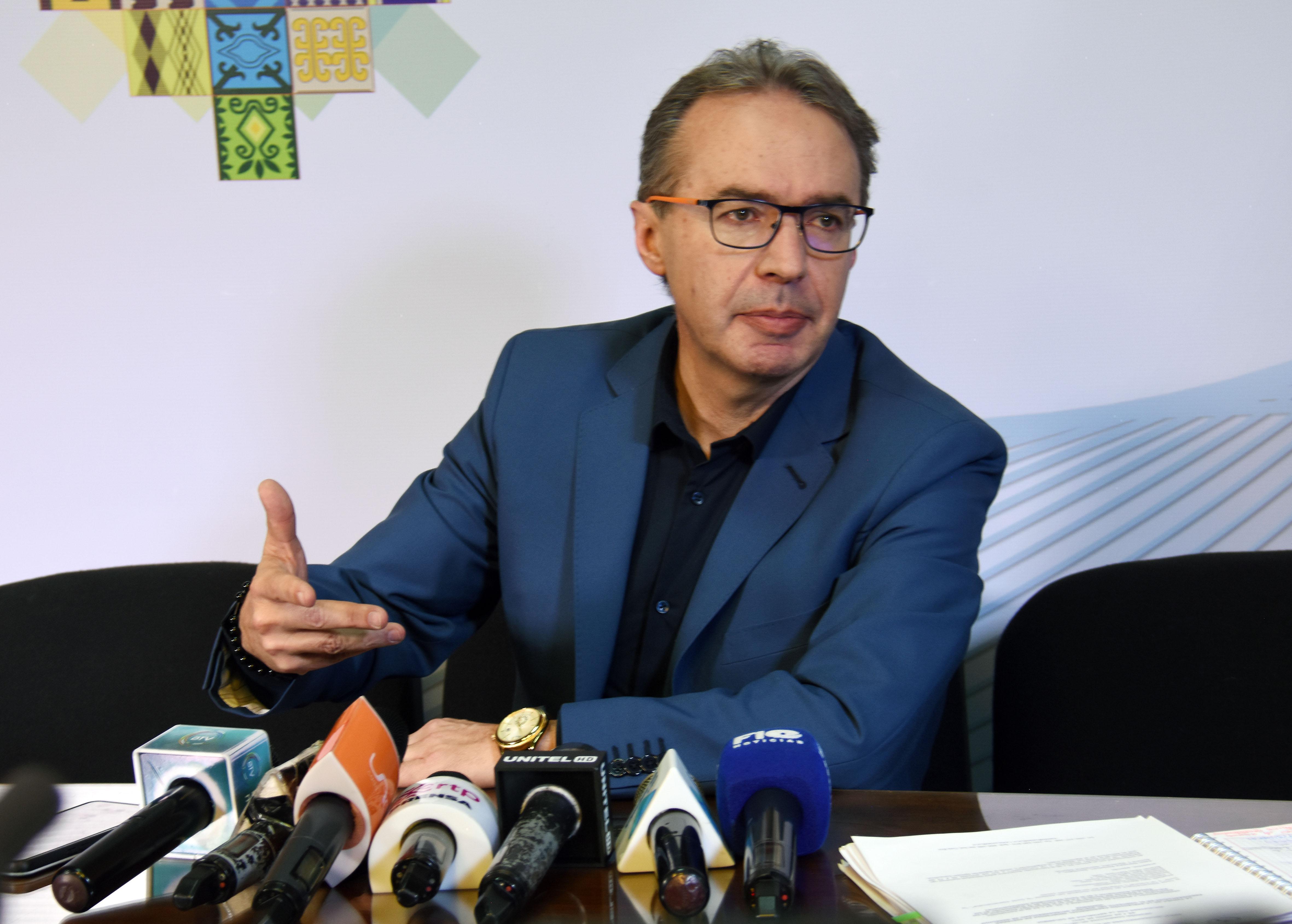 Vocero: El Gobierno continuará con la reconstrucción del aparato productivo y afianzamiento de la generación de empleo