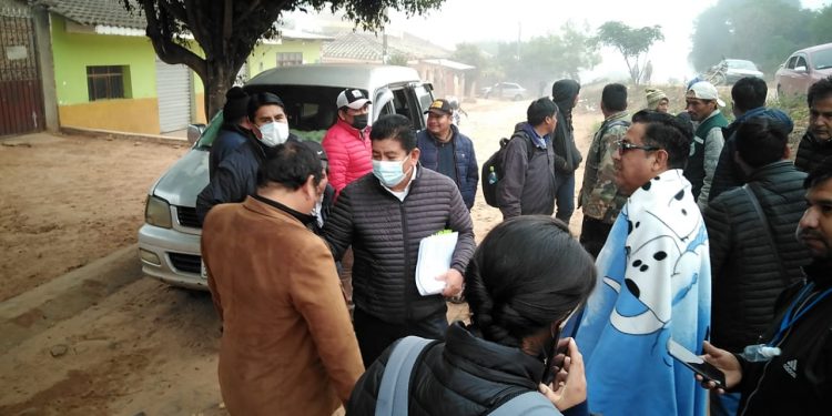 Ministro Montaño convoca al diálogo a dirigentes de los valles cruceños