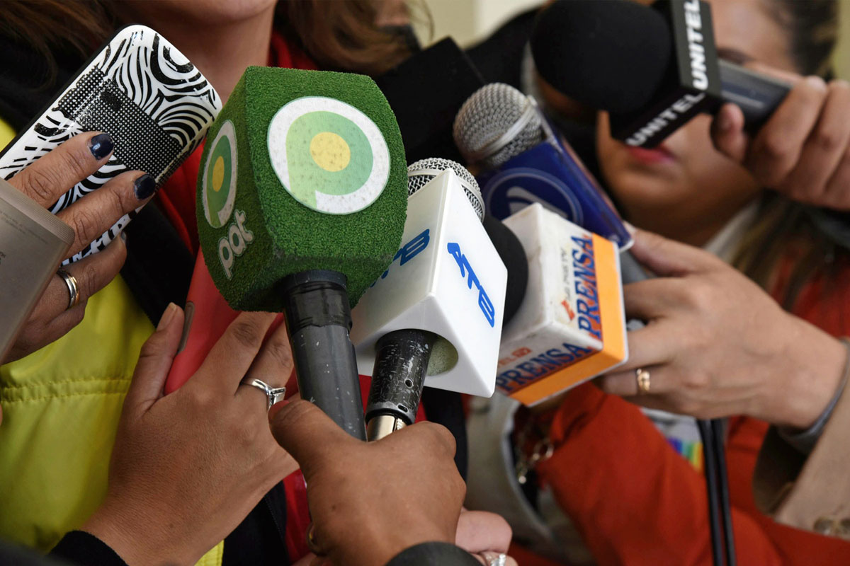 Alcón: El Gobierno garantiza el derecho a la información y a la comunicación