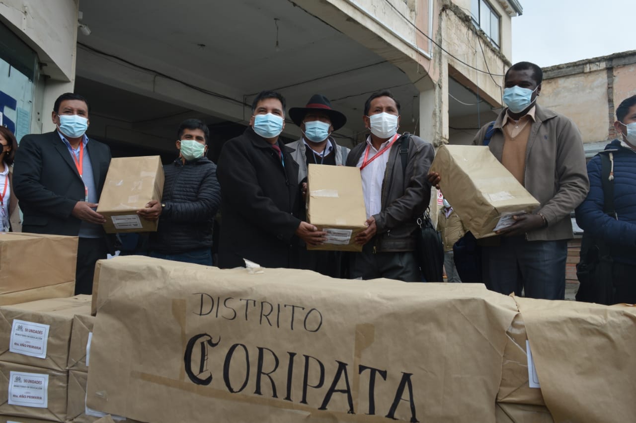 Ministerio de Educación entrega textos de aprendizaje gratuitos