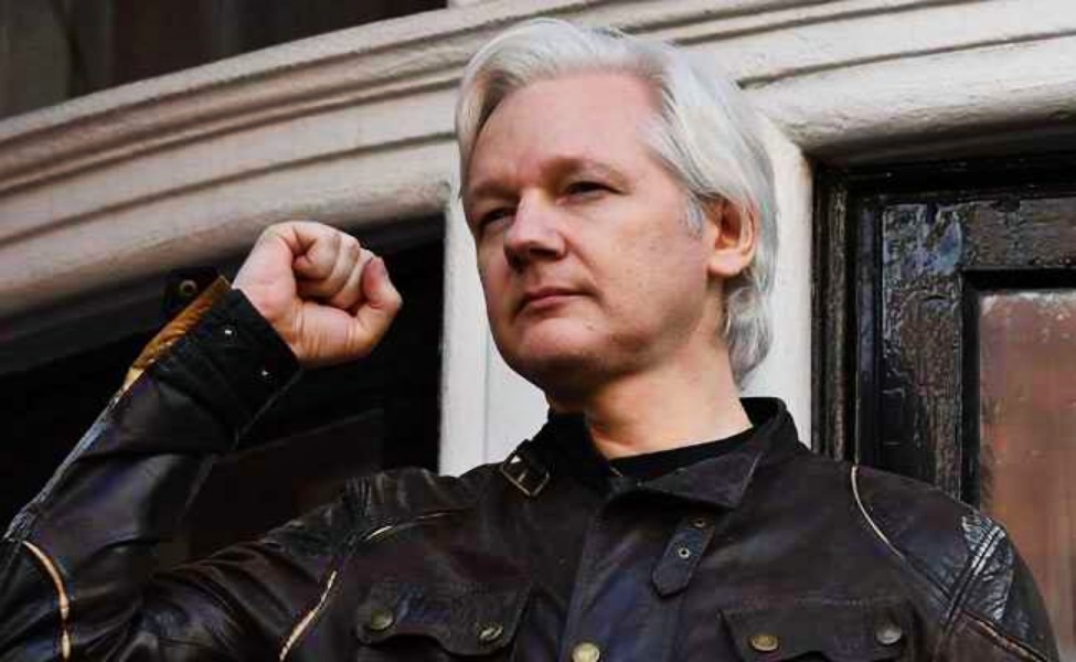 Justicia británica deniega la libertad condicional a Assange por riesgo de fuga