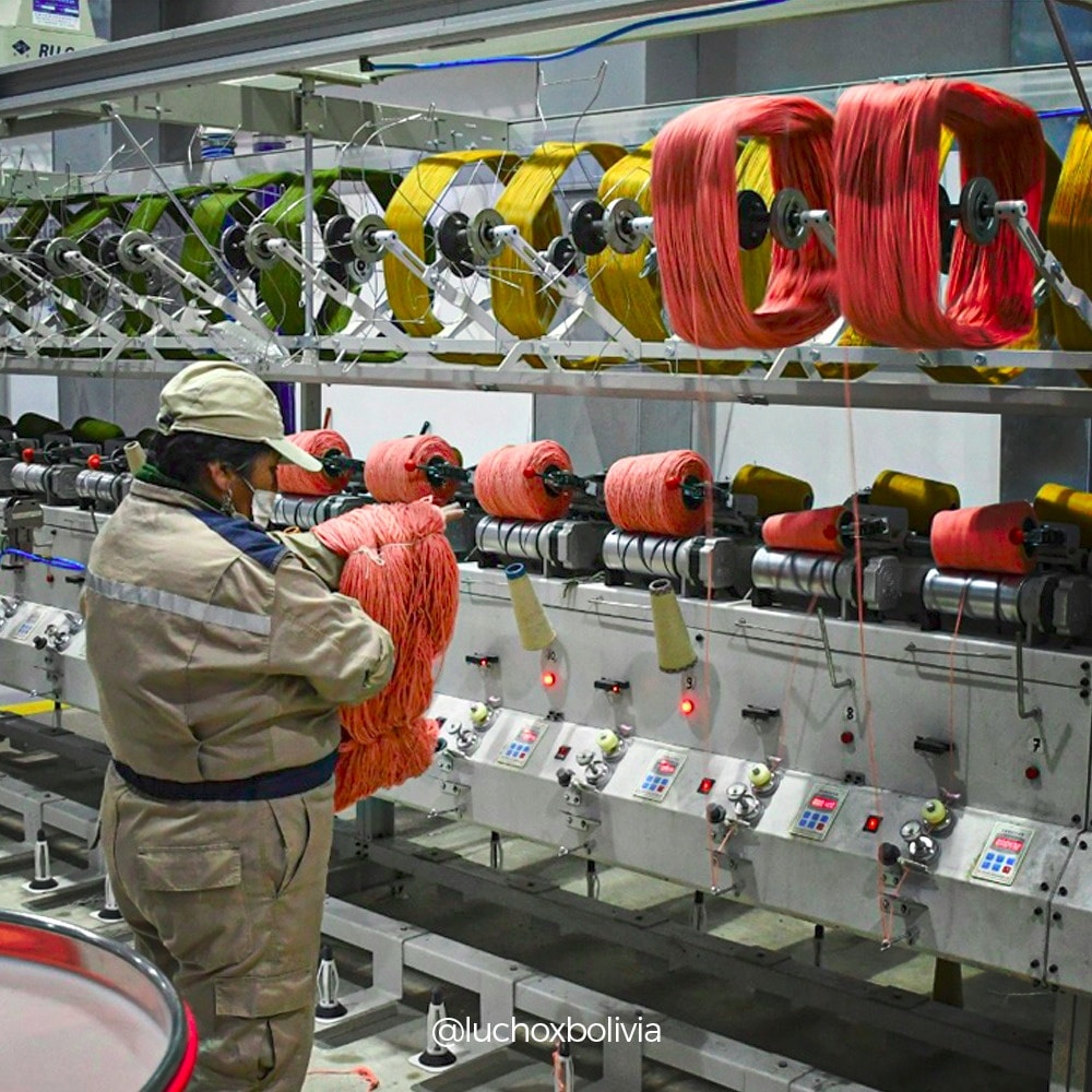 Bolivia exporta 7,7 toneladas de tops y noils de alpaca a Reino Unido