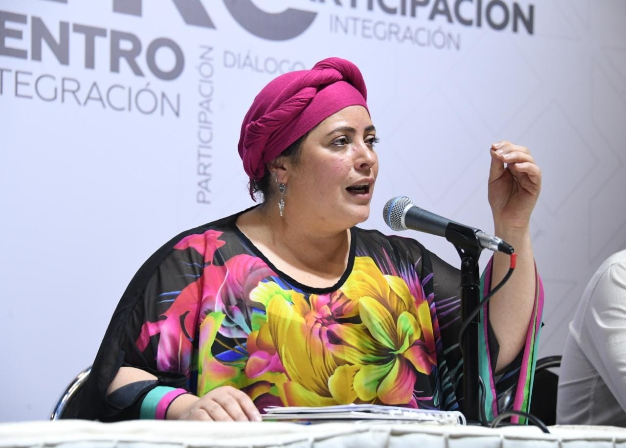 La Ministra de la Presidencia Maria Nela Prada se dirige a los medios de comunicación en Cochabamba al término del Encuentro Plurinacional por el Censo de Población y Vivienda