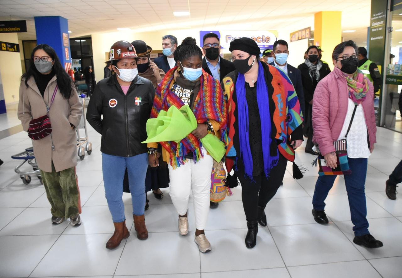 La Vicepresidenta Electa de Colombia Francia Márquez llega al aeropuerto internacional del Alto
