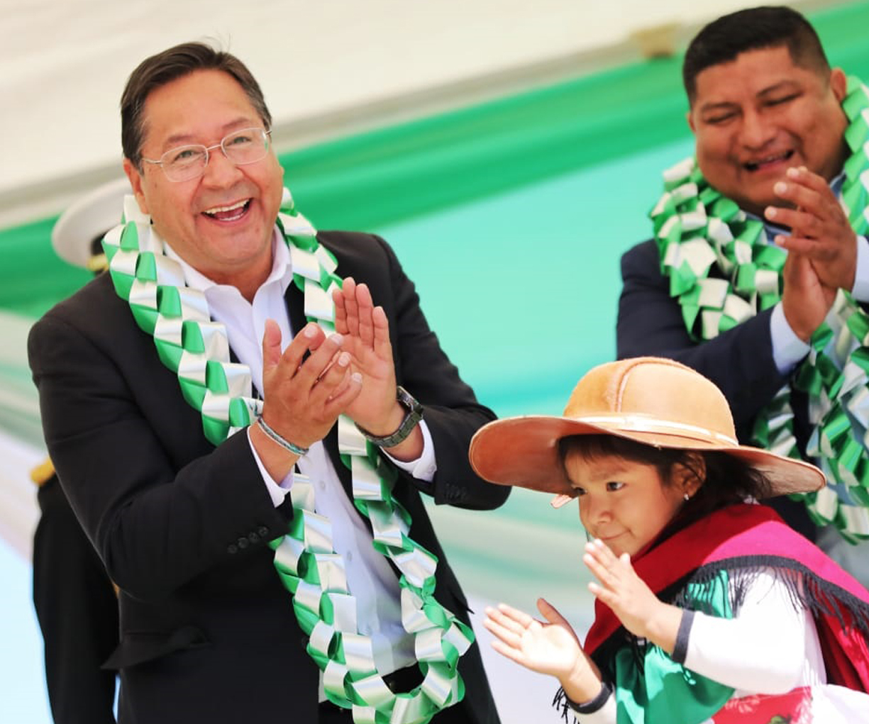 El Presidente Luis Arce participa en Yacuiba Tarija de la firma de convenio para equipar el Hospital de Tercer Nivel 